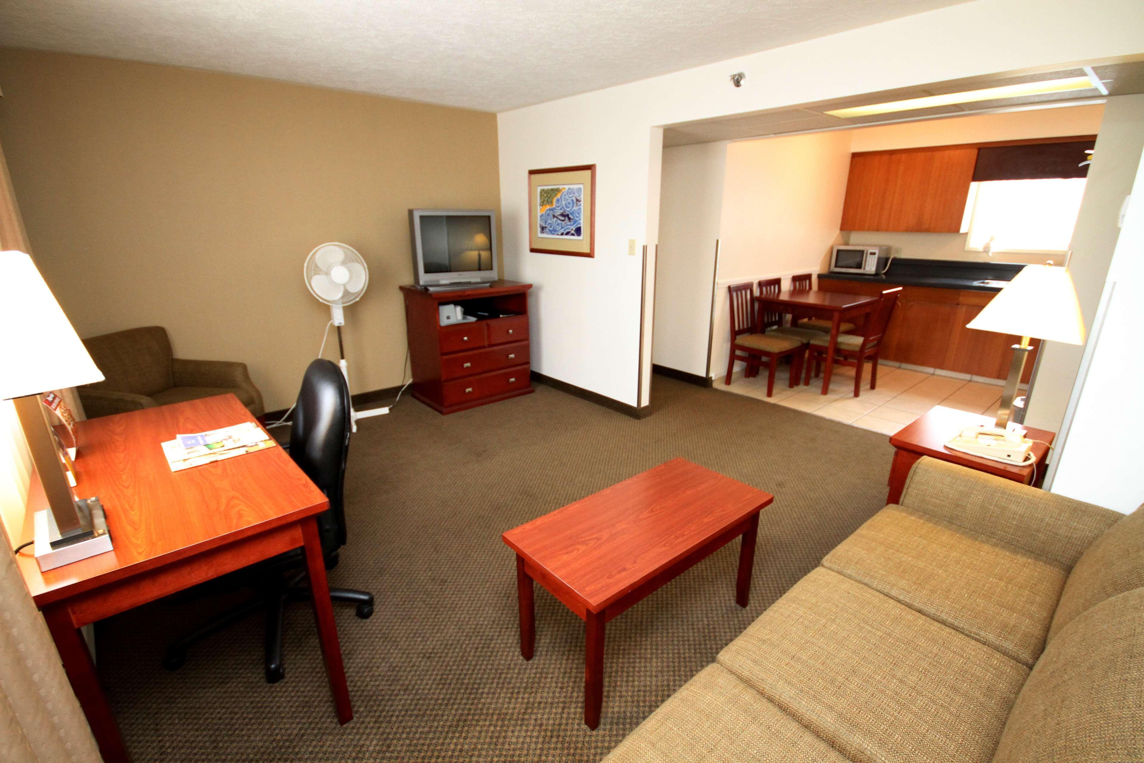 Best Western Gold Rush Inn Whitehorse Ngoại thất bức ảnh