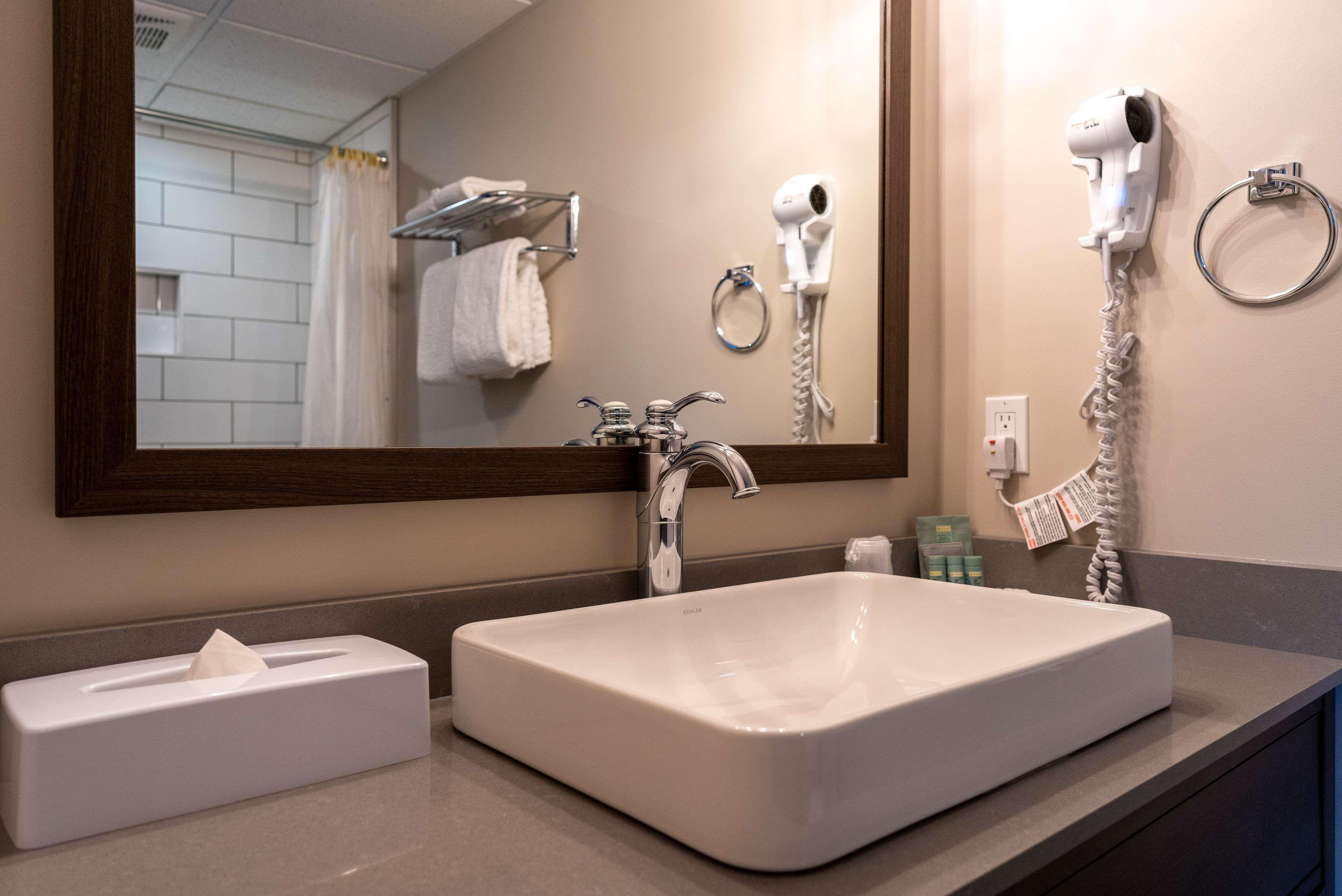 Best Western Gold Rush Inn Whitehorse Ngoại thất bức ảnh